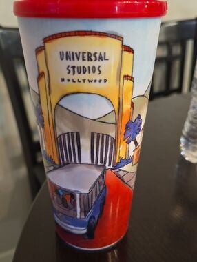 Universal Studios Hollywood Red Travel Cup